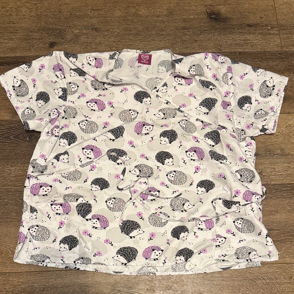 Divine‎ curves scrub top 3X